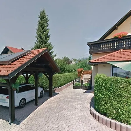Apartment House Lenart *