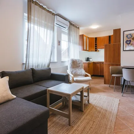 House Lenart Apartman Bled
