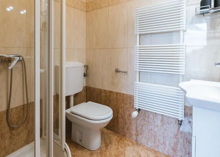 Lejlighed House Lenart *